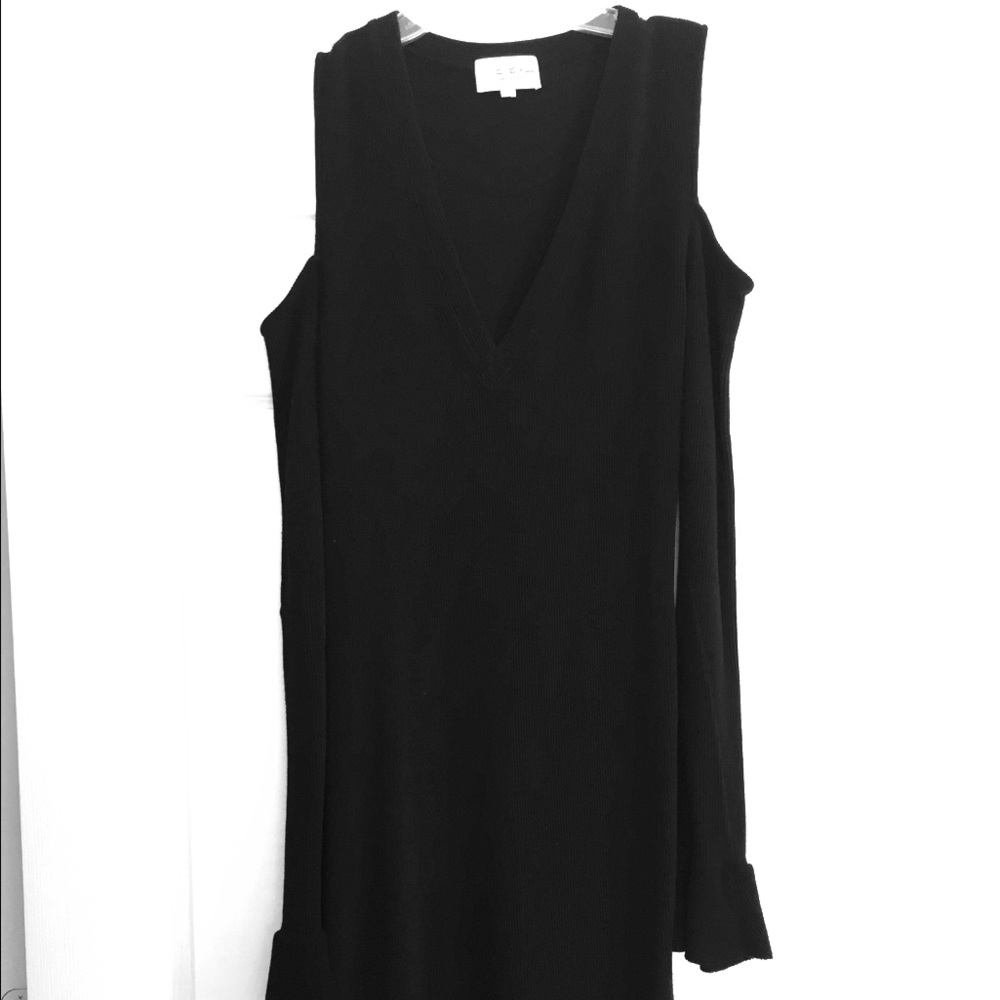 Feel The Peace open shoulders dress - Picture 2 of 9